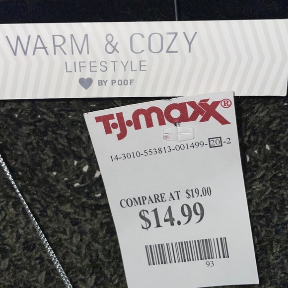 Warm & Cozy Green Pullover Sweater - Picture 5 of 9